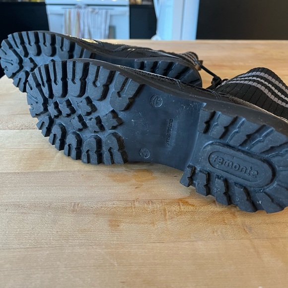 Light fall-winter booties - Picture 2 of 6